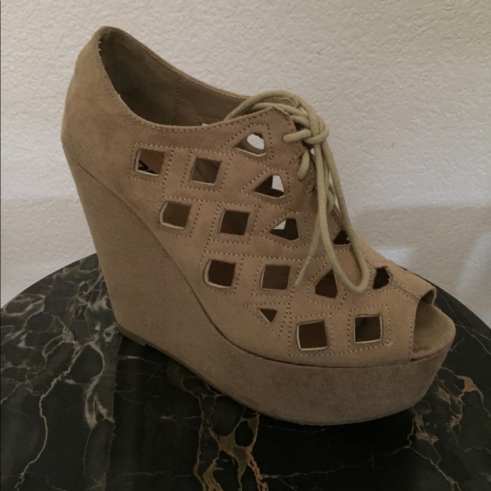 Beautiful Beige Wedge Walking Sandal
